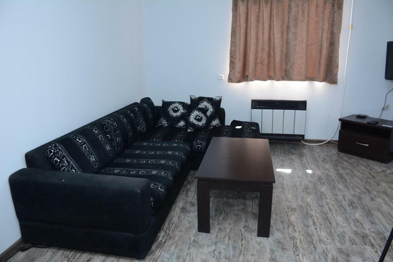 Holiday Home On Aygestan 11 Yerevan Luaran gambar