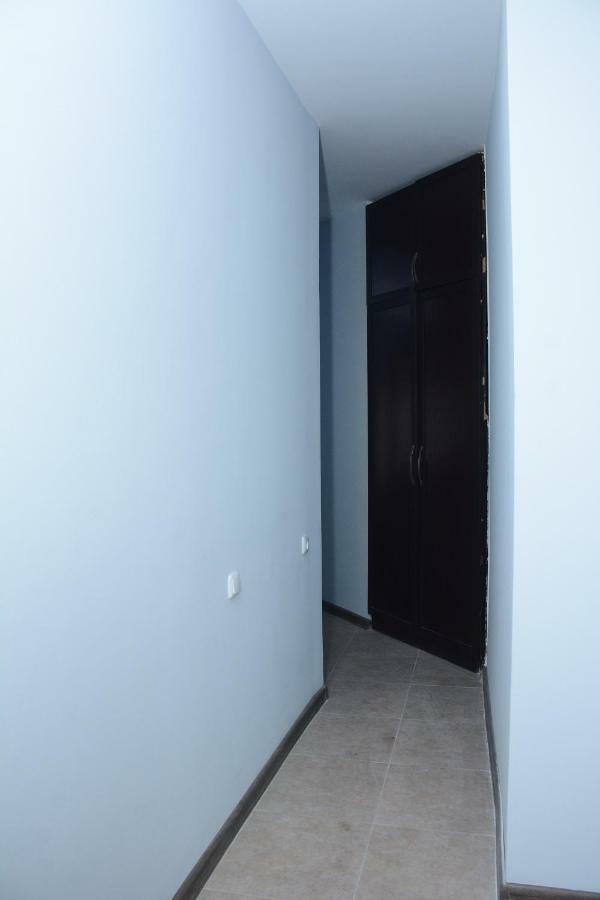 Holiday Home On Aygestan 11 Yerevan Luaran gambar