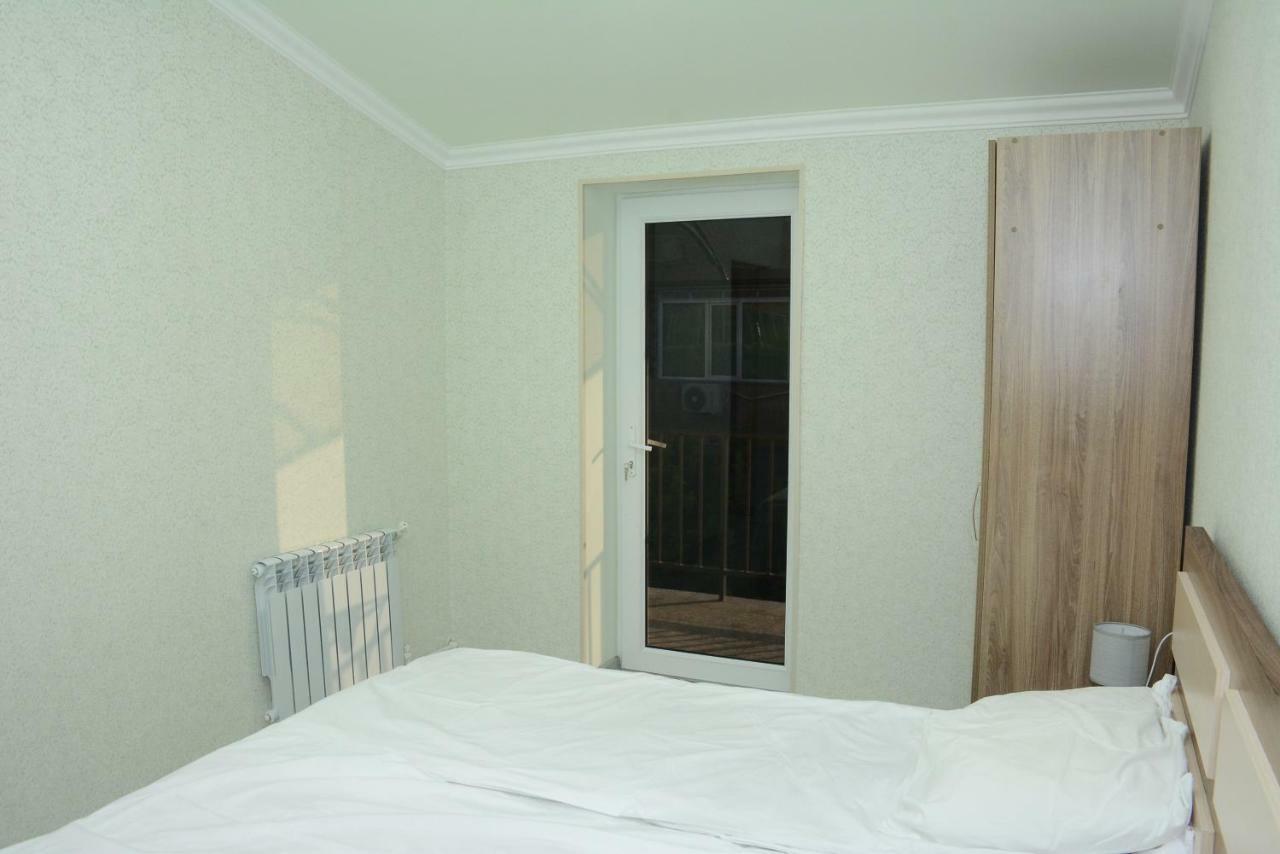 Holiday Home On Aygestan 11 Yerevan Luaran gambar