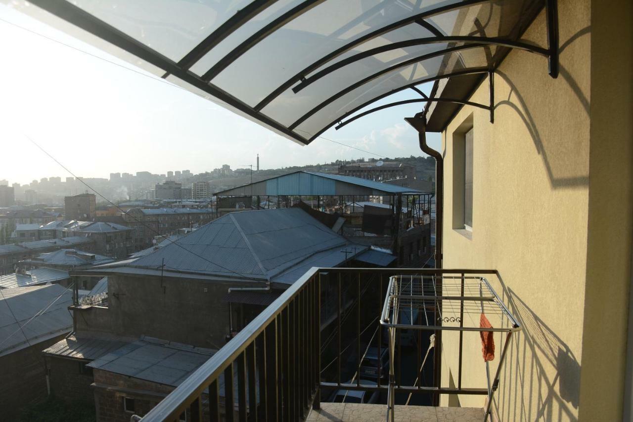 Holiday Home On Aygestan 11 Yerevan Luaran gambar