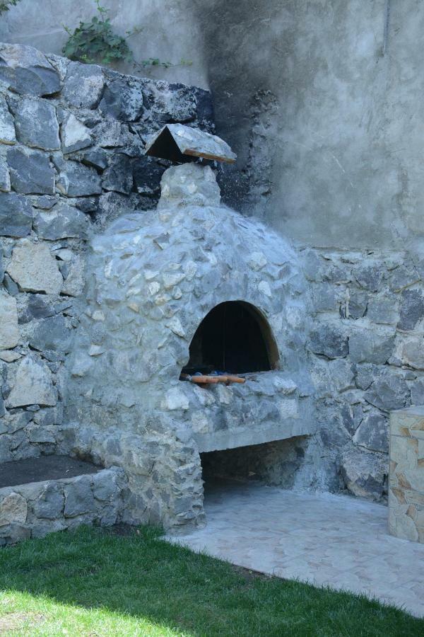 Holiday Home On Aygestan 11 Yerevan Luaran gambar